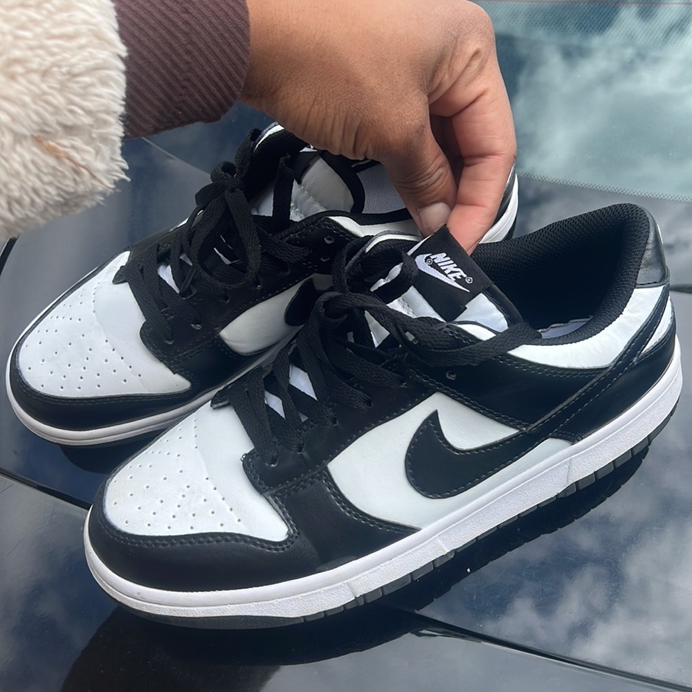 Panda Dunks - Picture 3 of 3